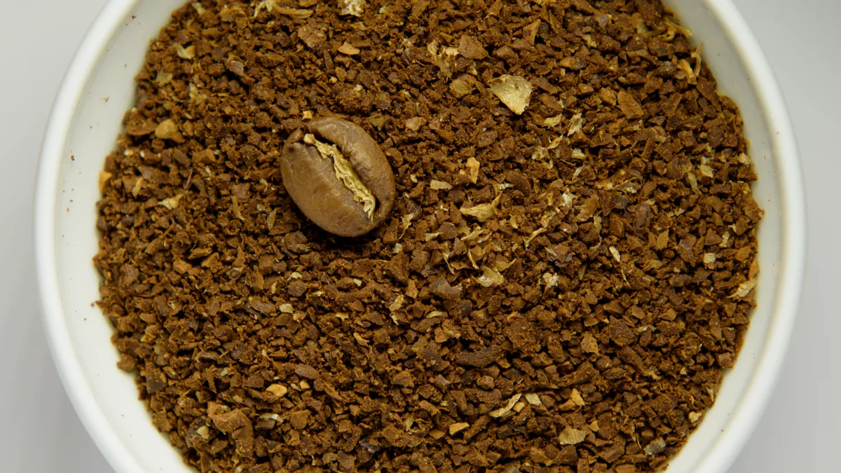 Fresh coarse coffee grounds suitable for cold brew immersion extraction